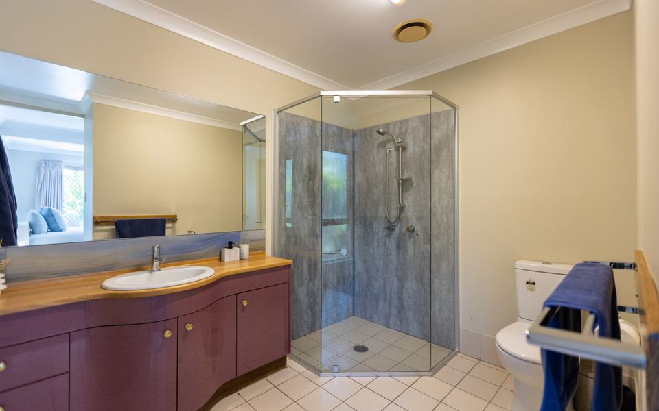 ANGOURIE BAY VILLA – UNIT 1 | Coastal Escape At Angourie