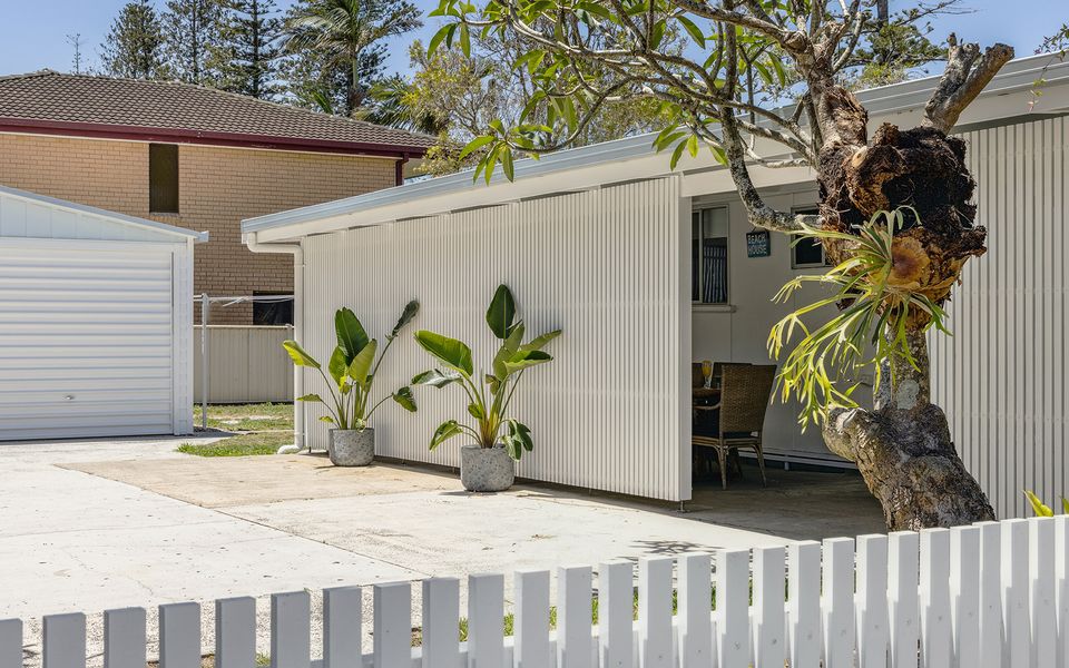 EBB TIDE | Welcomes you to a place with true soul