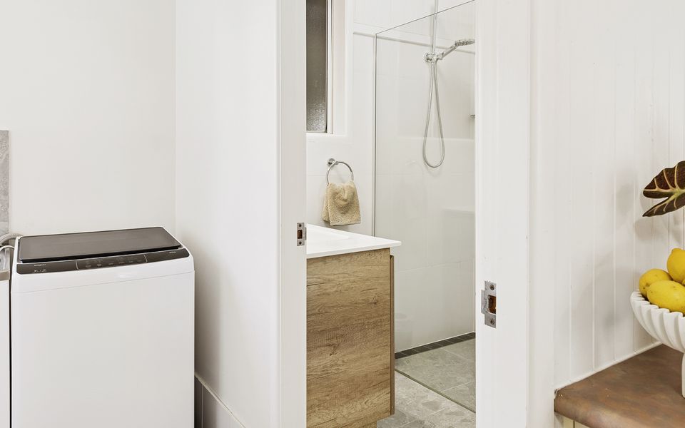 SANDY CHEEKS – Charming Beach Cottage | Holiday Yamba