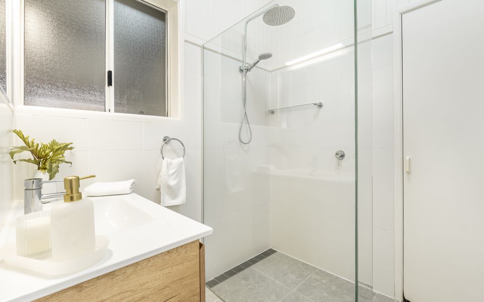 SANDY CHEEKS – Charming Beach Cottage | Holiday Yamba