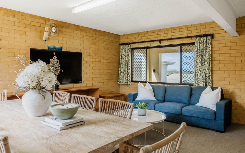 THALASSA – Hear The Surf | Holiday Yamba