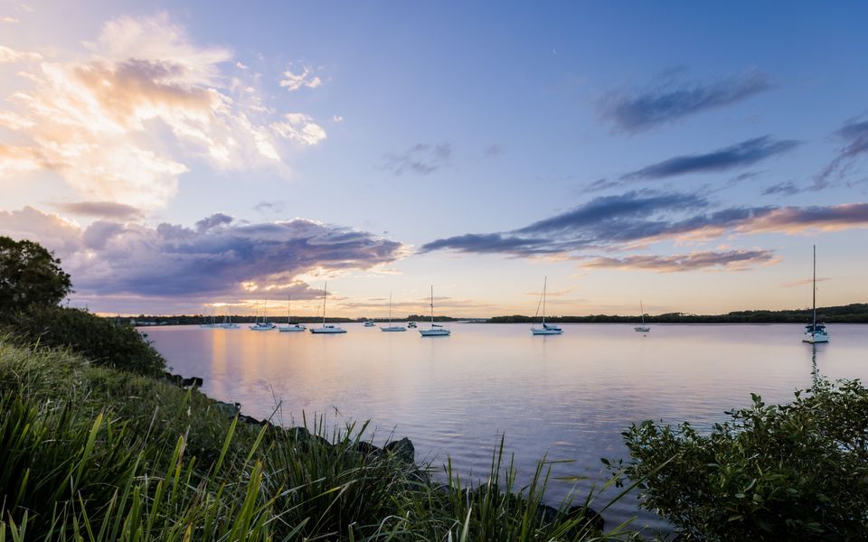 RIVER AND SALT – Spacious Family Escape Near Yamba’s Best Beaches – Holiday Yamba