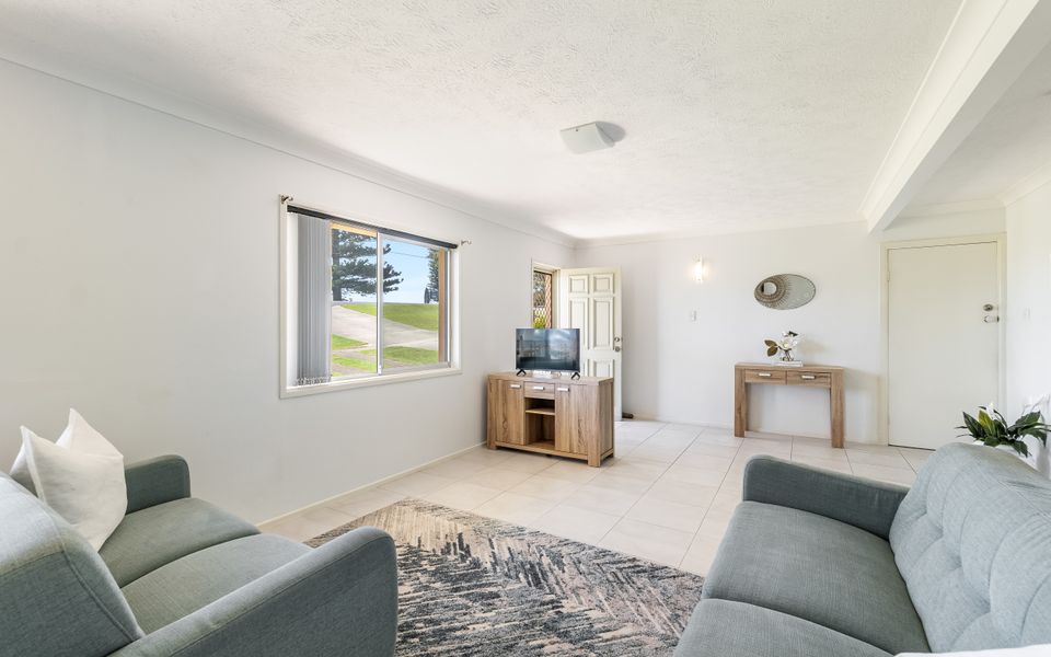 RIVER & SALT – Holiday Yamba – Coastal Holiday Home