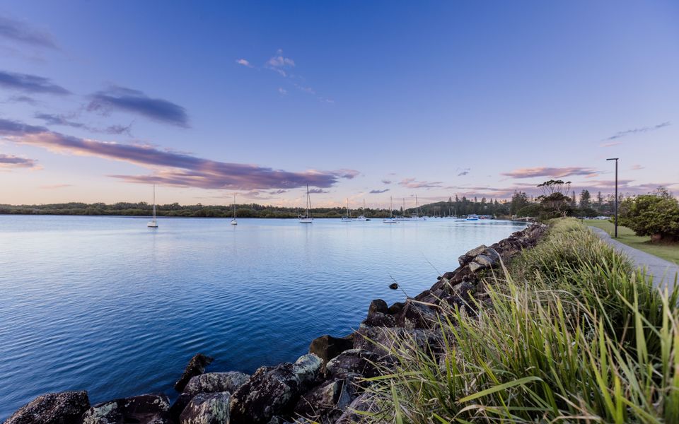 RIVER AND SALT – Spacious Family Escape Near Yamba’s Best Beaches – Holiday Yamba