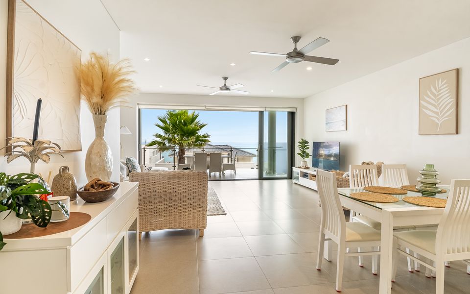 WHITE SAILS 2 – Timeless Coastal Escape | Holiday Yamba