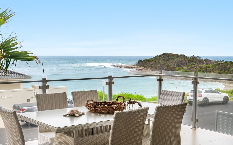 WHITE SAILS 2 – Timeless Coastal Escape | Holiday Yamba