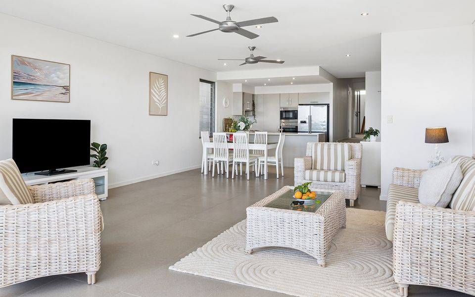 WHITE SAILS 2 – Timeless Coastal Elegance with Pool & Ocean Views | Holiday Yamba