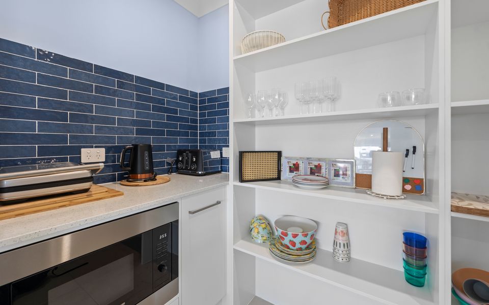 PELICAN WATERS – Pet Friendly Waterfront Escape with Private Jetty | Holiday Yamba
