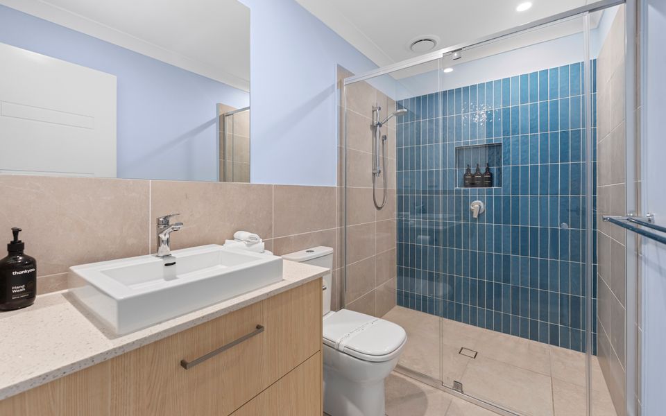 PELICAN WATERS – Pet Friendly Waterfront Escape with Private Jetty | Holiday Yamba