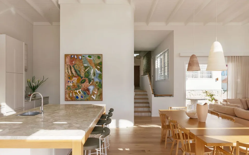 CLARENCE HOUSE- A Stay Above The Ordinary | Holiday Yamba