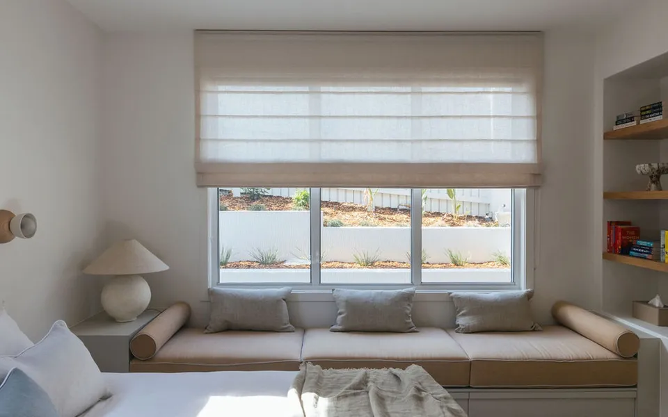 CLARENCE HOUSE- A Stay Above The Ordinary | Holiday Yamba