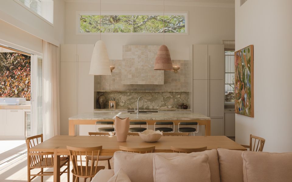 CLARENCE HOUSE- A Stay Above The Ordinary | Holiday Yamba