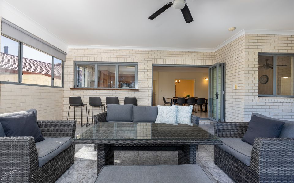 NEWPORT RETREAT- | Holiday Yamba