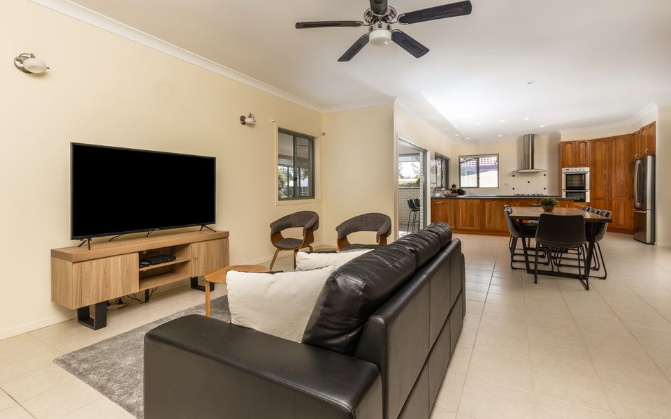 NEWPORT RETREAT- | Holiday Yamba