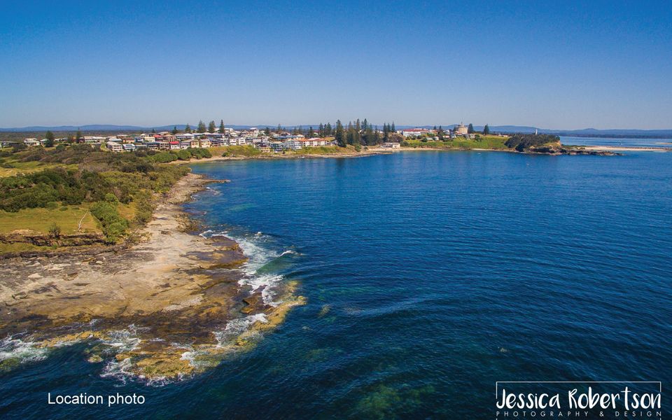 ARCOOLA 1 | Overlooking Main Beach