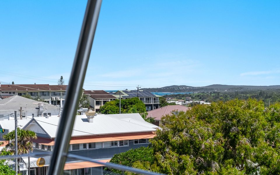 PILOTAGE 4 | Best sunset views in town