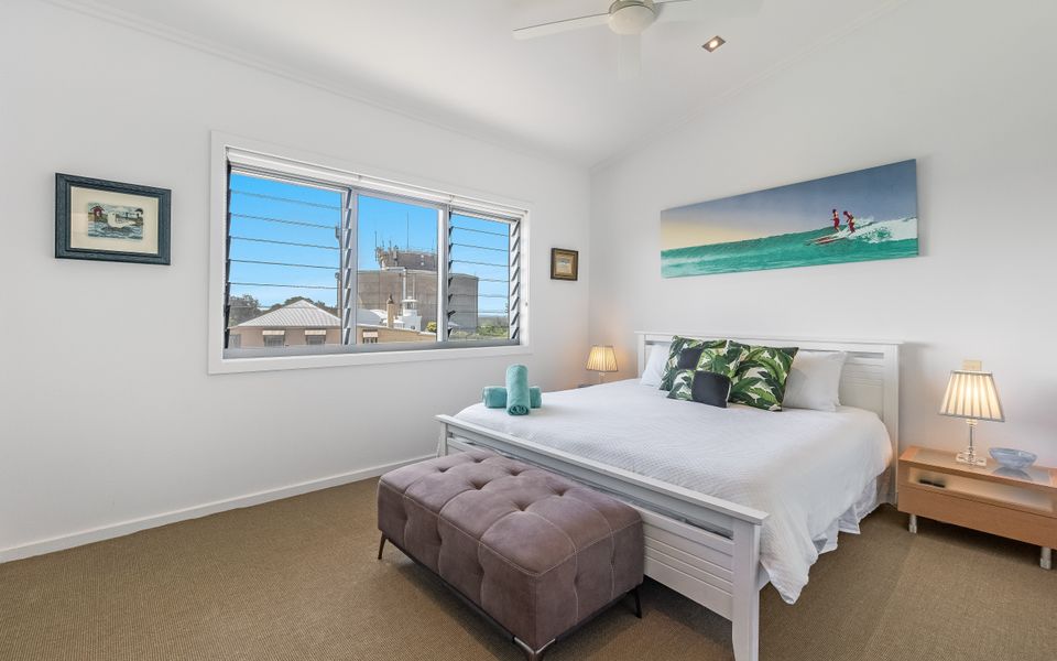 PILOTAGE 4 | Best sunset views in town