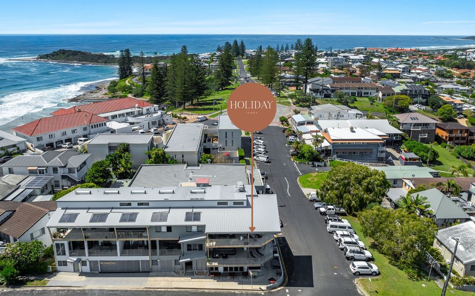 PILOTAGE 4 | Best sunset views in town