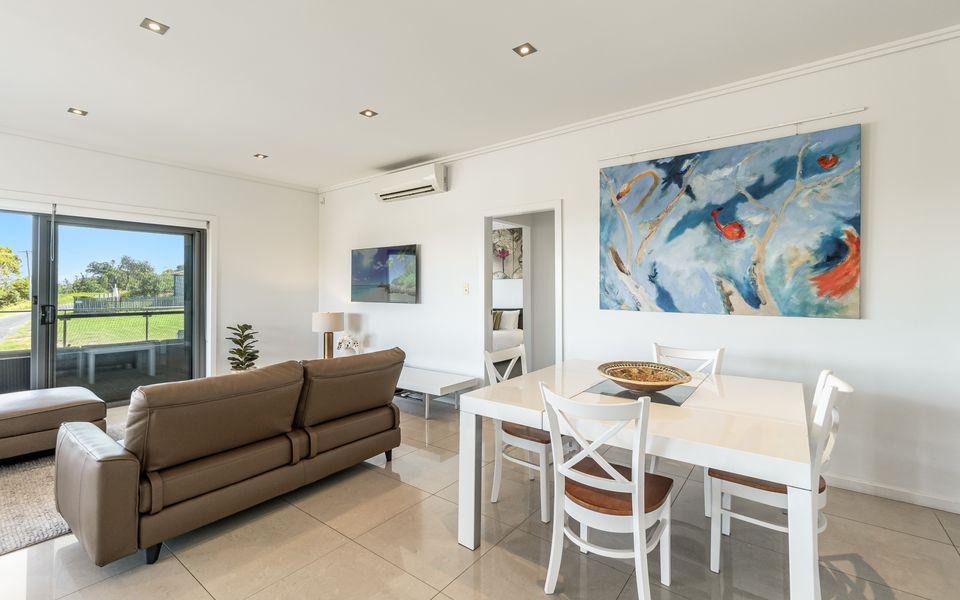 PILOTAGE 1 | Position and views