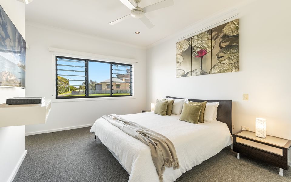 PILOTAGE 1 | Position and views