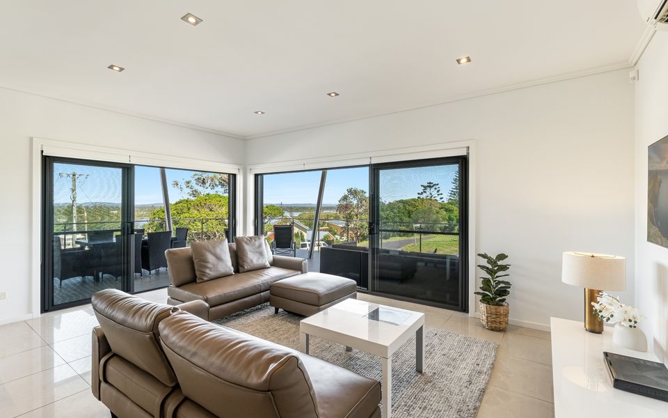 PILOTAGE 1 | Position and views