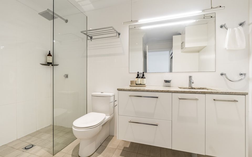 PILOTAGE 1 | Position and views