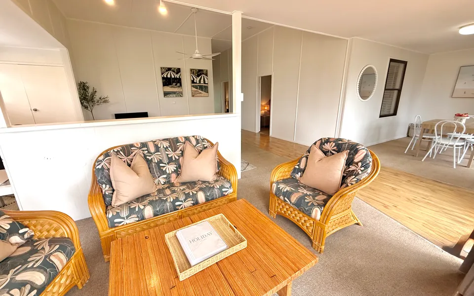 CLARENCE COURT ON THE BEACH – Pet-Friendly Beach House Opposite Main Beach | Holiday Yamba