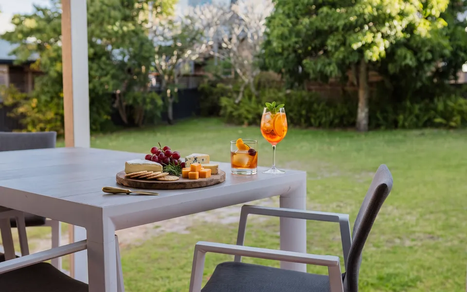 CLARENCE COURT ON THE BEACH – Pet-Friendly Beach House Opposite Main Beach | Holiday Yamba