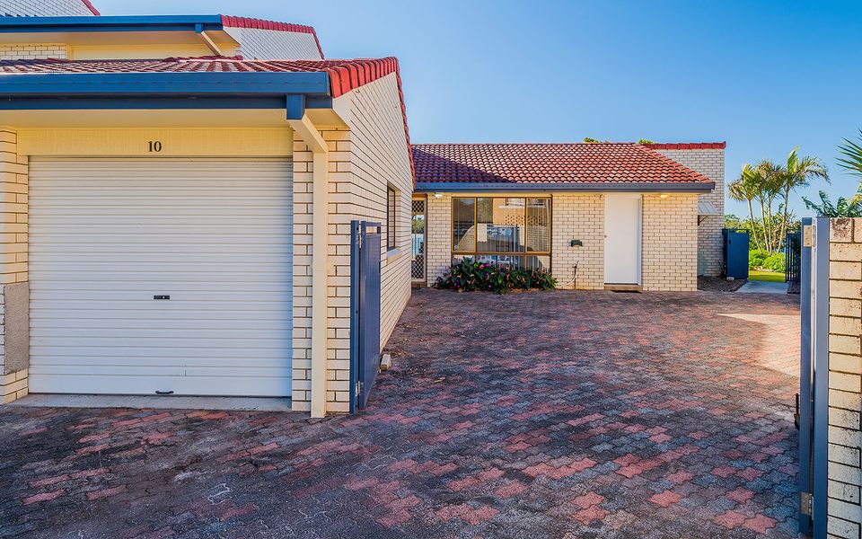 PENINSULA COURT – UNIT 10