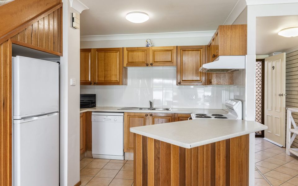 PENINSULA COURT – UNIT 9