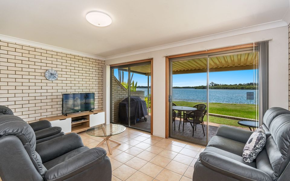 PENINSULA COURT – UNIT 9