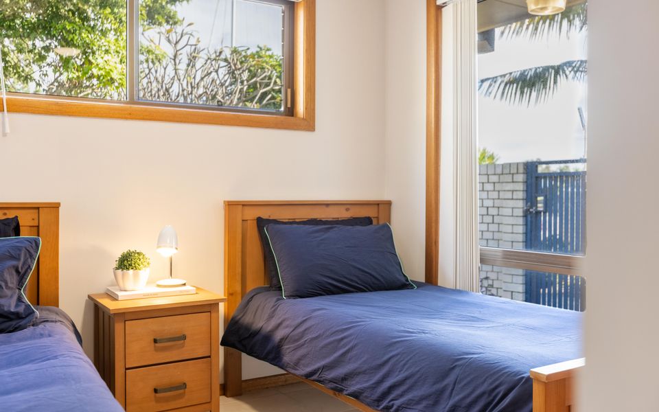 PENINSULA COURT – UNIT 1