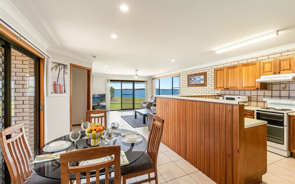 PENINSULA COURT – UNIT 1