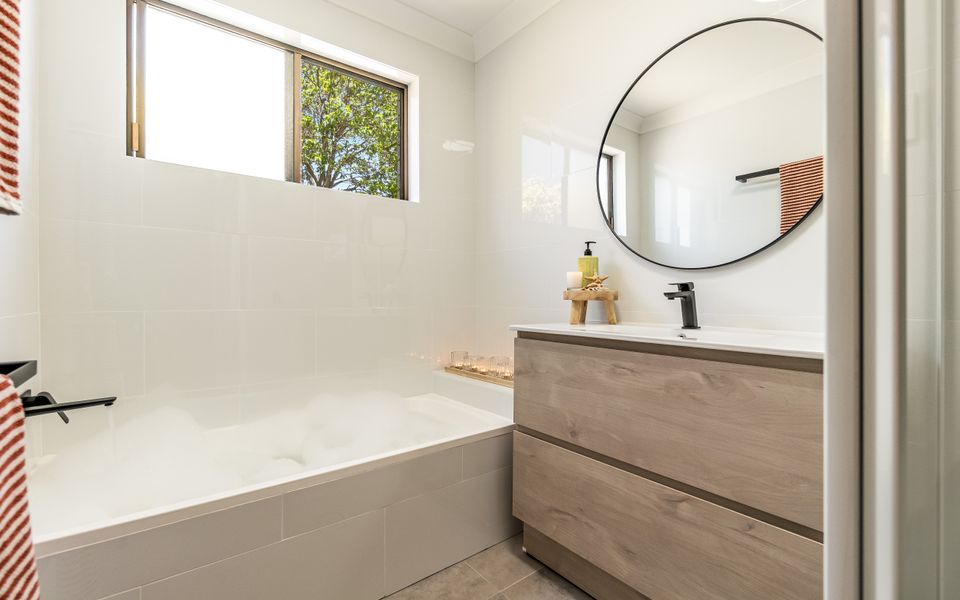 PENINSULA COURT – UNIT 1