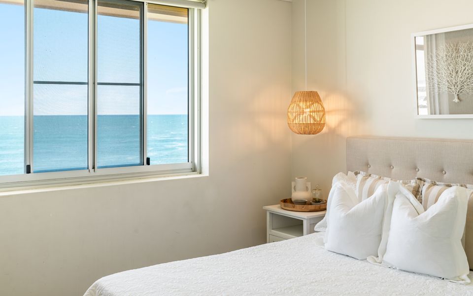 CRAIGMORE PENTHOUSE – Endless Ocean Views | Holiday Yamba