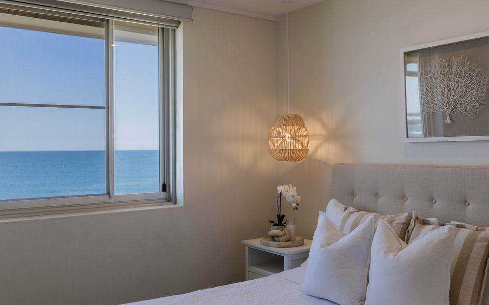 CRAIGMORE PENTHOUSE | Endless Ocean Views