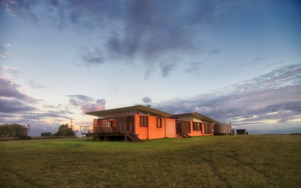 TOUMBAAL PLAINS | Exquisite architecturally designed home