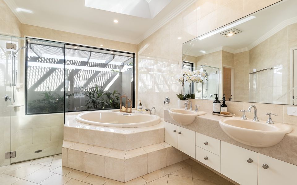 NIRVANA WATERS | Waterfront with Pool