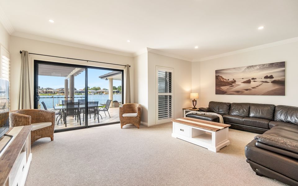 NIRVANA WATERS | Waterfront with Pool