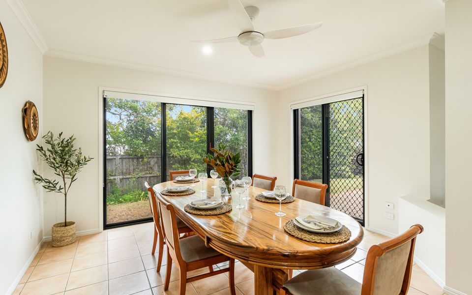 OCEAN LINKS | Beachside Estate