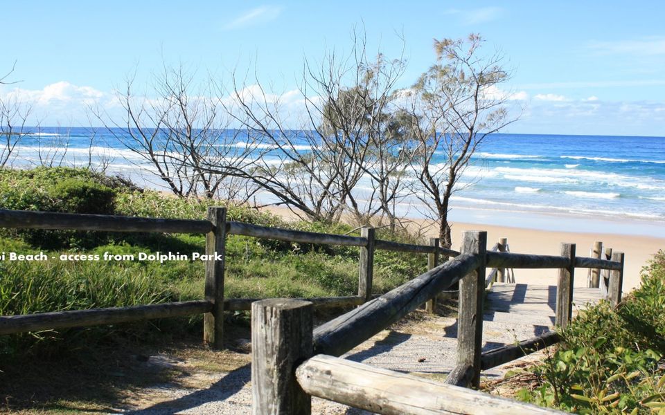 OCEAN LINKS | Beachside Estate