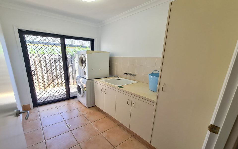 OCEAN LINKS | Beachside Estate