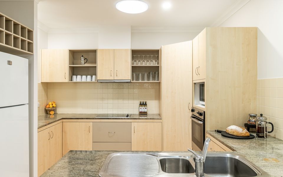 OCEAN LINKS | Beachside Estate