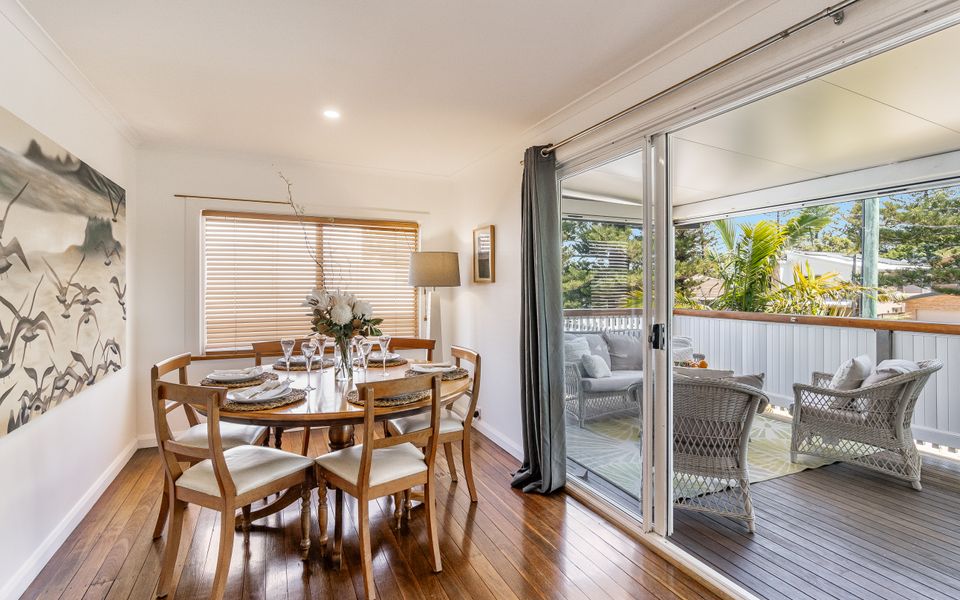 THE ELKS | Pet Friendly Home in Town