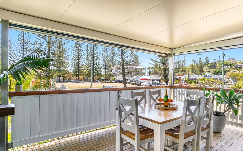 THE ELKS | Pet Friendly Home in Town