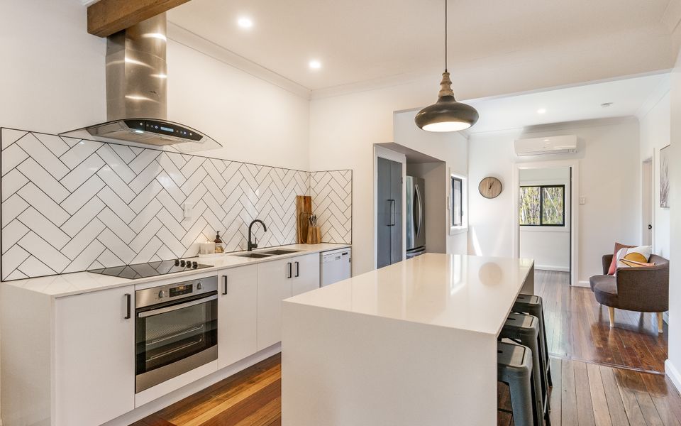 THE ELKS | Pet Friendly Home in Town