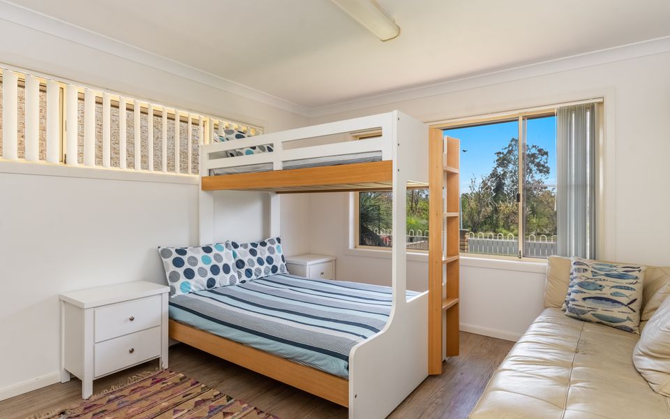 PONDEROSA | Pet Friendly Waterfront