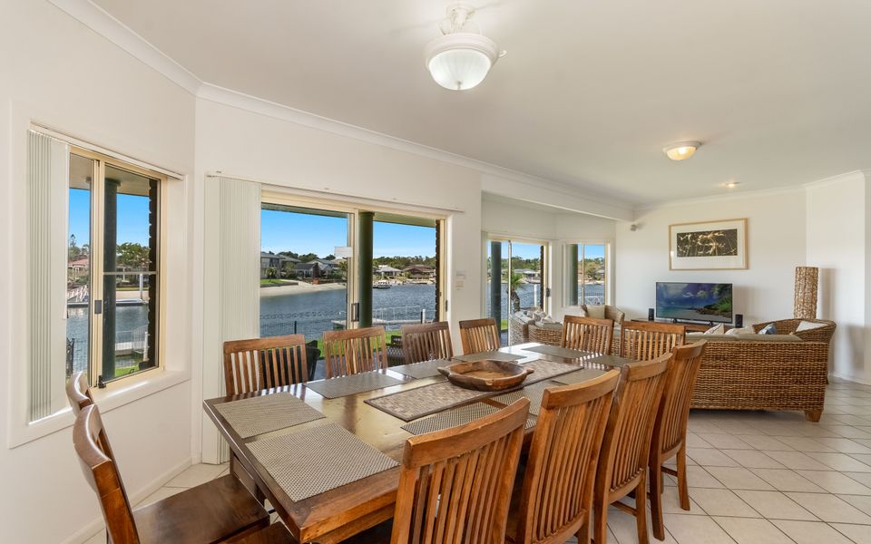 PONDEROSA | Pet Friendly Waterfront