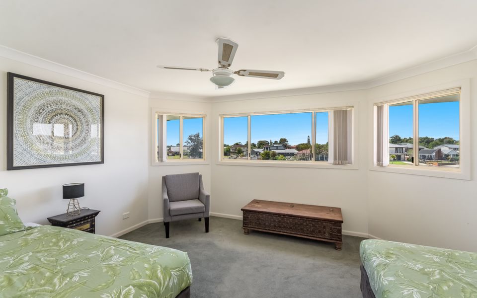 PONDEROSA | Pet Friendly Waterfront