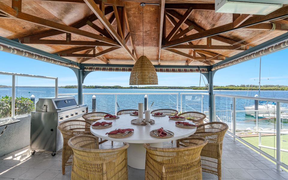 SALTY DAYZ | Designer Waterfront